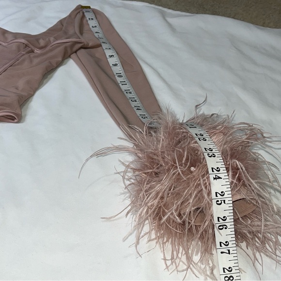 💥SOLD💥 House of CB Stella Blush Pink Mesh Feather Trimmed Corset Top Small - Picture 15 of 16